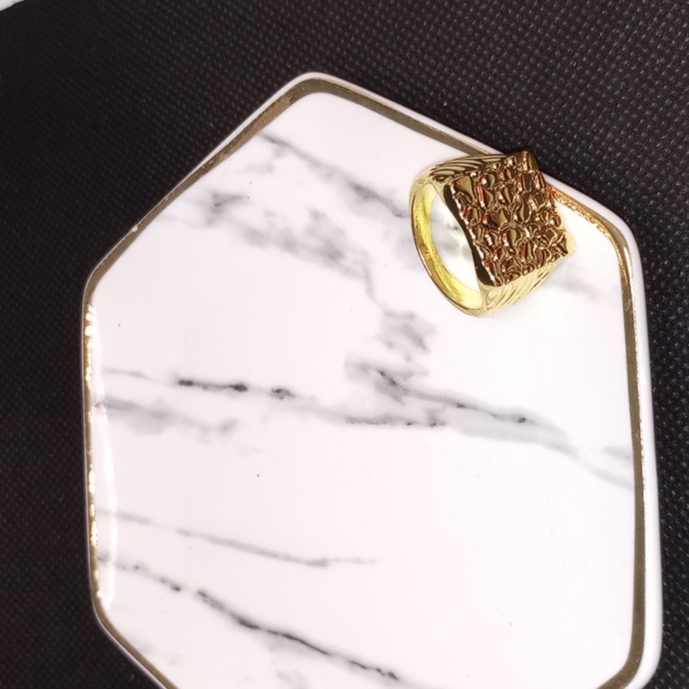 A real nice nugget 14 karat filled with sterling silver 925 underneath